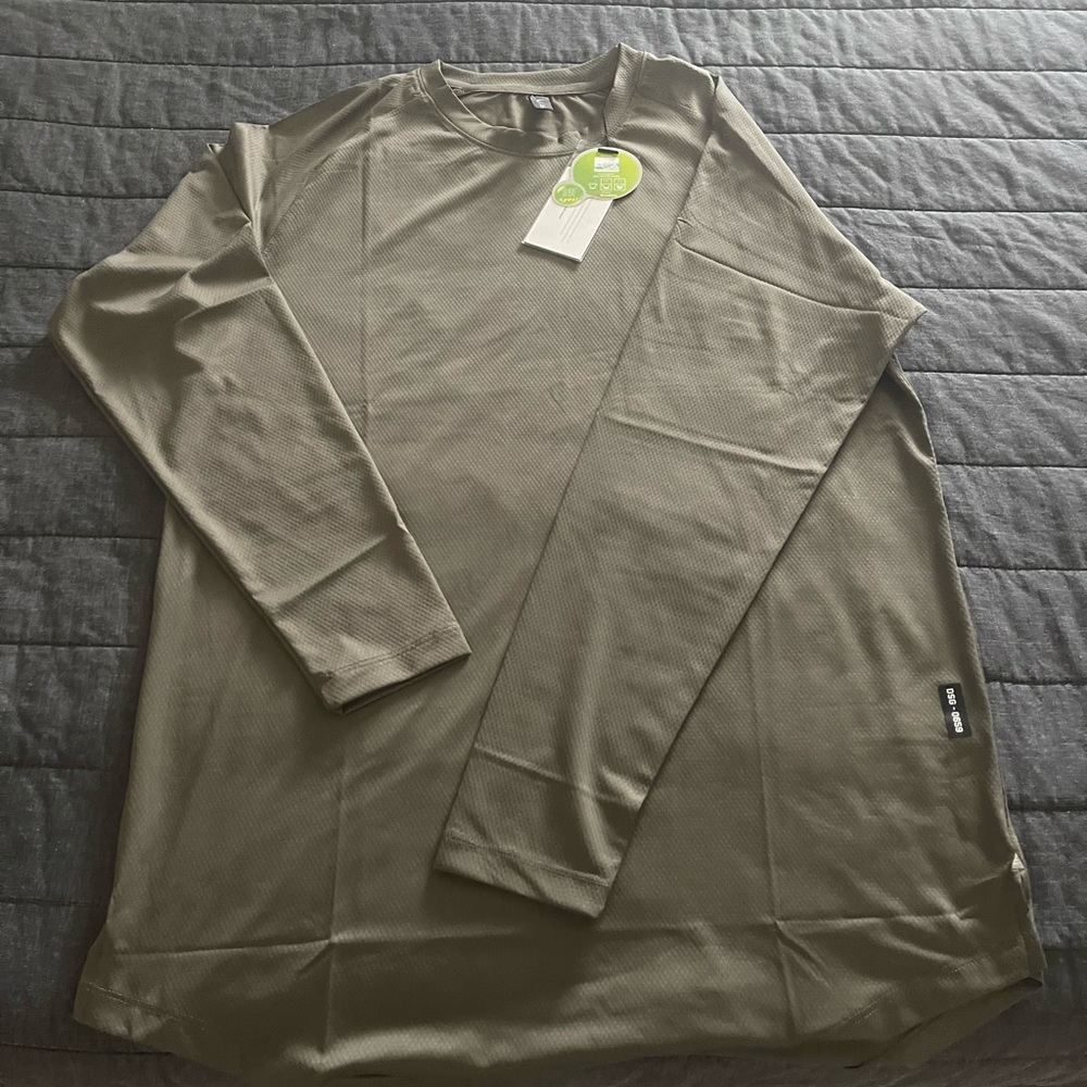 ASRV long sleeve Men’s workout shirt